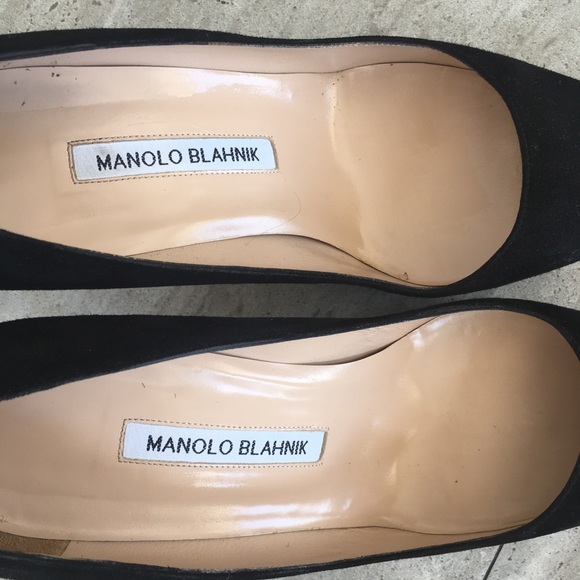 Manolo Blahnik bb 70 black suede pumps, EUC - Picture 6 of 7